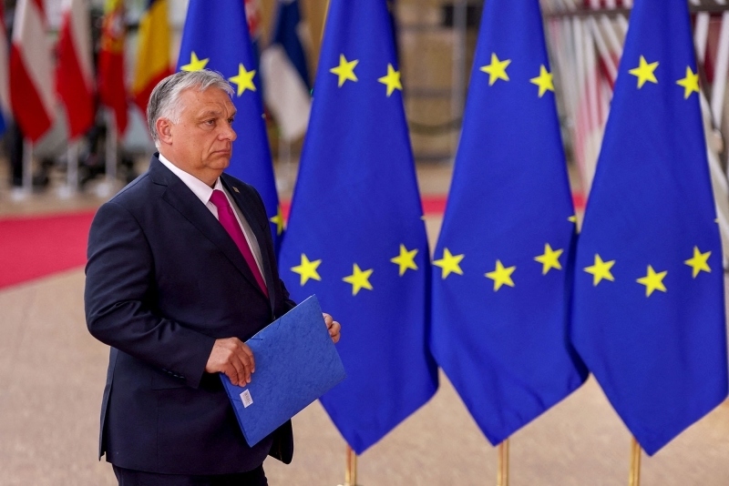 Cách Hungary chặn viện trợ của EU cho Ukraine để giúp ông Trump